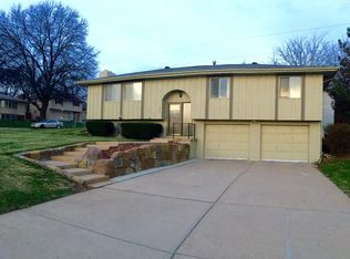 1618 S 123rd St, Omaha, NE 68144