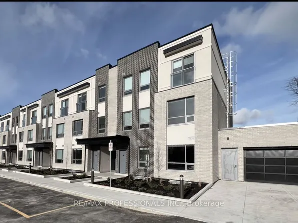 62 Dixfield Dr, Toronto, ON