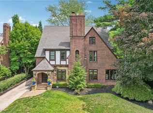 3015 Eaton Rd, Shaker Heights, OH 44122