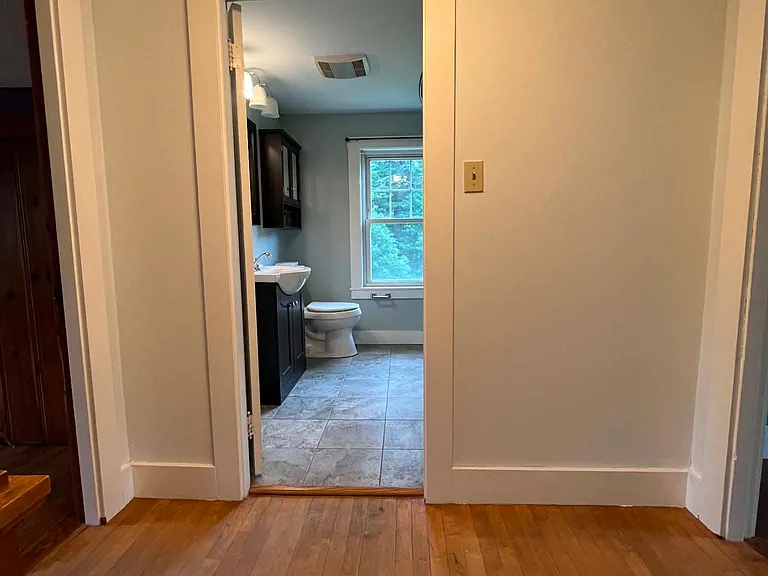 246 King St — Photo 6