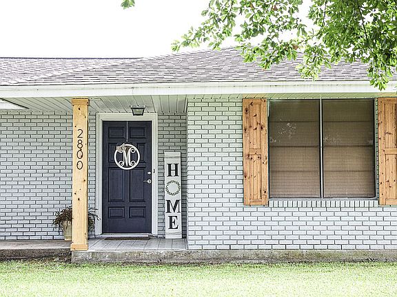 3rd image of 2800 Delta Dr