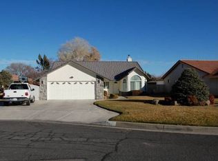 18440 Chesapeake Ln, Victorville, CA 92395