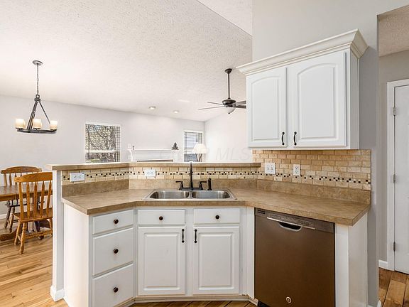 5th image of 5974 Goldstone Dr