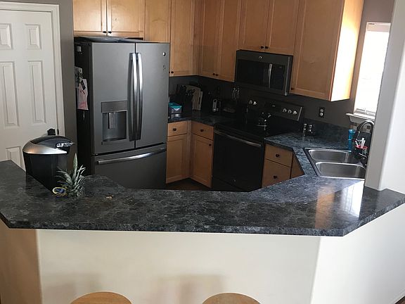 4th image of 5368 Pandoria Ave