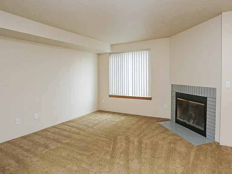 Easton Ridge — Photo 17