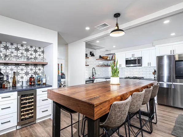 839 Del Mar Downs Rd Unit B, Solana Beach, CA 92075