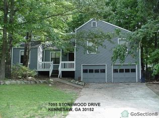 7095 Stone Wood Dr NW, Kennesaw, GA 30152