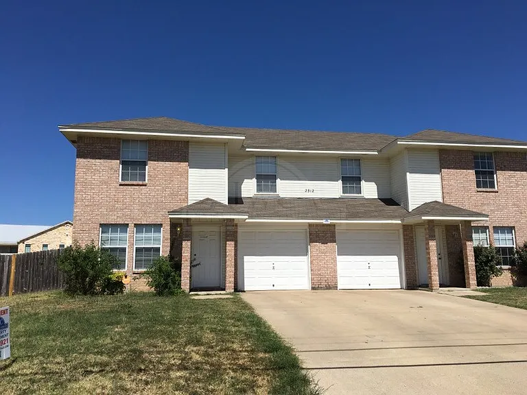2312 Wildewood Dr #B — Photo 1