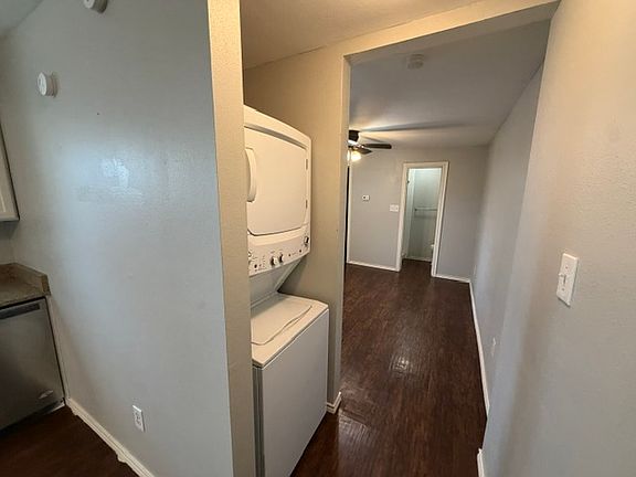 4th image of 3315 30th St #3315
