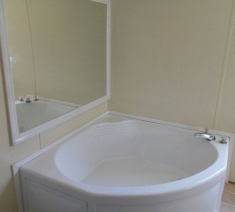 5th image of 7011 Grand River Dr