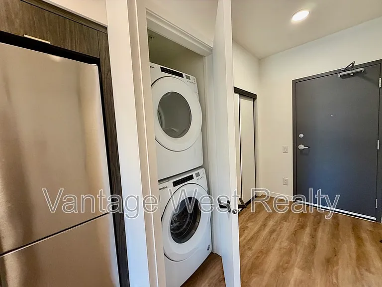 615 Rutland Rd N #101 — Photo 17