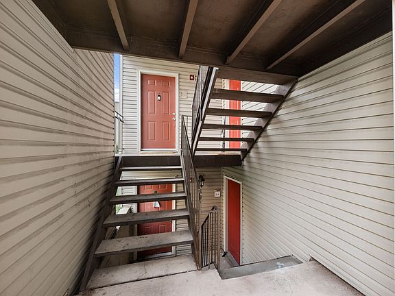 5th image of 420 Elysian Fields Rd APT E4