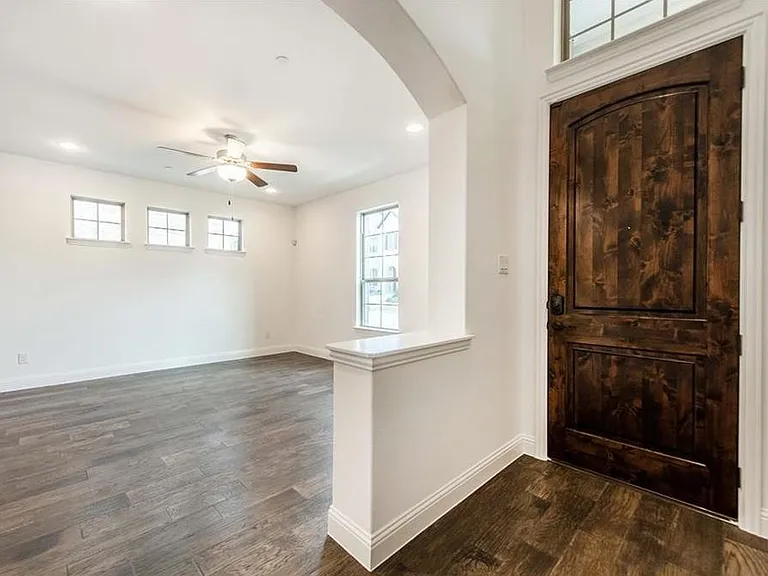 7228 Huckleberry Dr — Photo 11