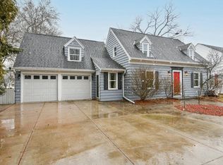 3521 N Main St, Racine, WI 53402