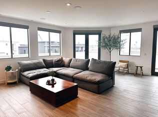 2210 Newport Blvd #303, Newport Beach, CA 92663