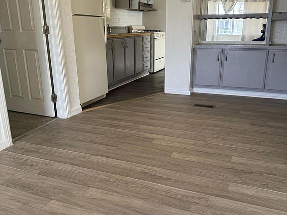 3rd image of 3753 E Avenue I Space 25