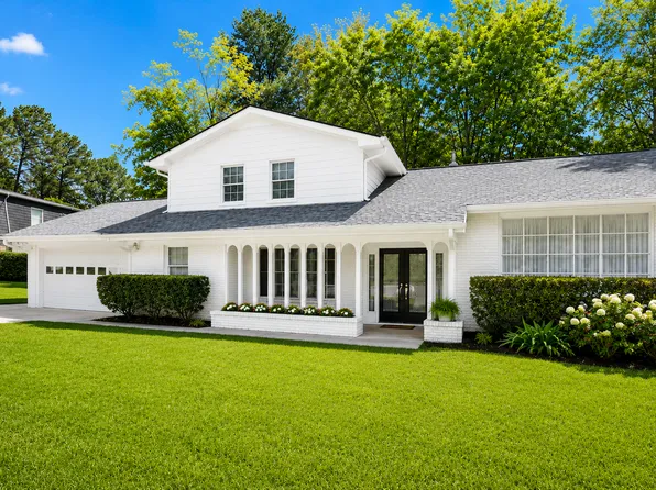 545 Wyncourtney Dr, Atlanta, GA 30328