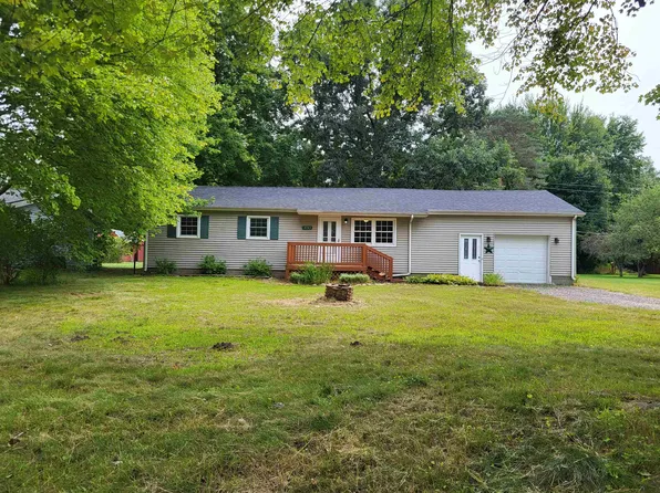 4743 Brown Rd, Vassar, MI 48768