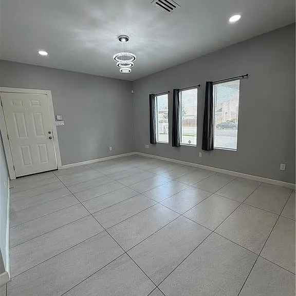 2022 Summerland Ln #1 — Photo 5