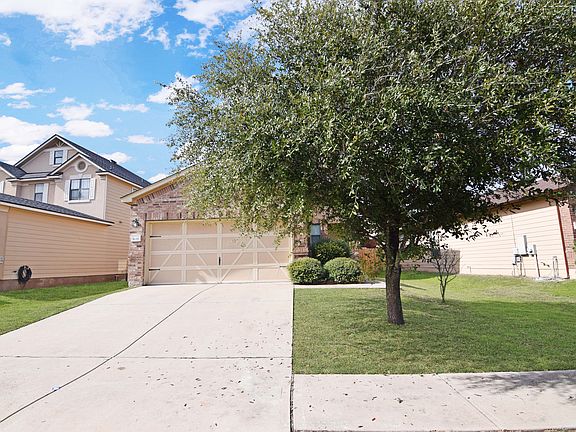 2nd image of 1155 Lonesome Oak Dr