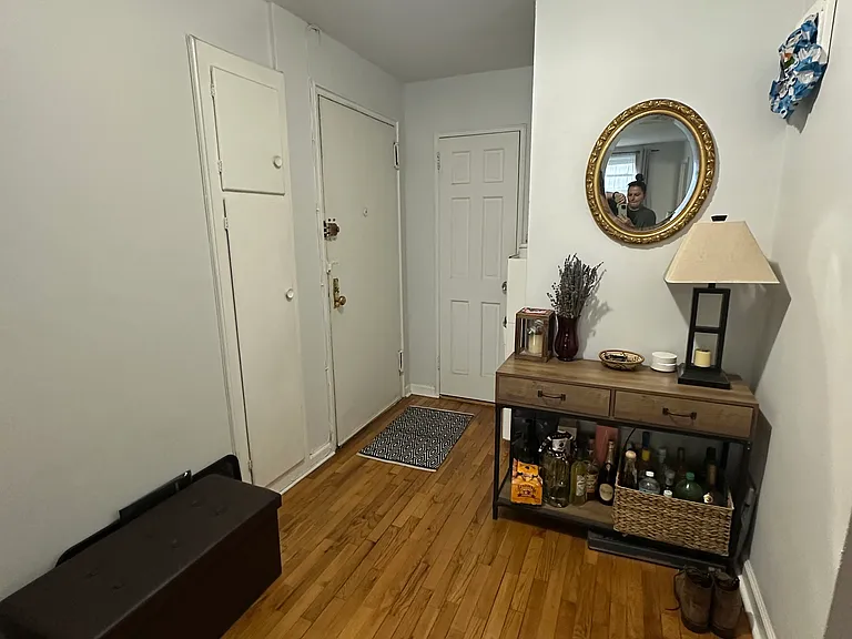 131-11 Kew Gardens Rd #1O — Photo 1