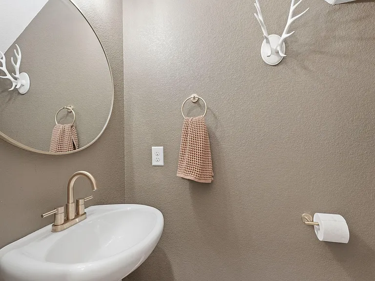 13217 Lazy Ln — Photo 8