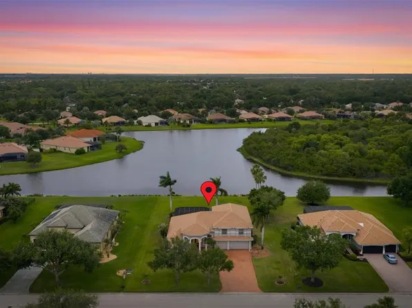 522 Country Meadows Way, Bradenton, FL 34212