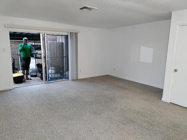 10600 S Gessner Dr #24 — Photo 9