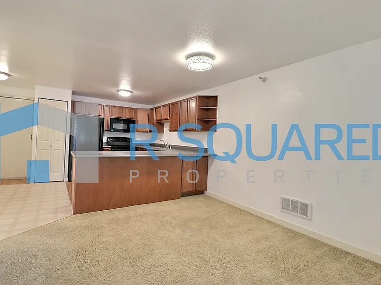 700 Front St S #103 — Photo 7
