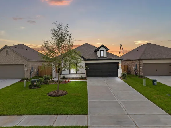 3506 Atlas Point Ln, Angleton, TX 77515