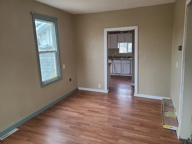 108 Lord St — Photo 7