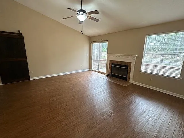 1719 Folkstone Rd — Photo 13