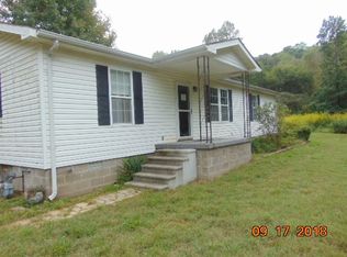 1636 Toms Creek Rd, Linden, TN 37096