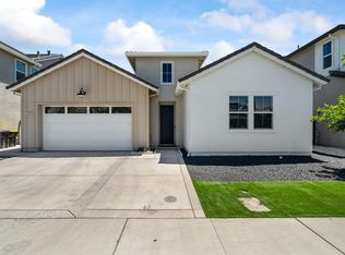 2228 Blue Heron Dr, Lathrop, CA