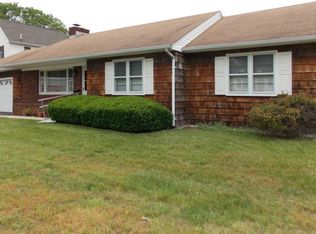 76 Oak St, Beachwood, NJ 08722