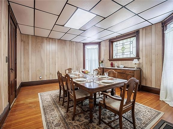 4th image of 3 Fenwick St