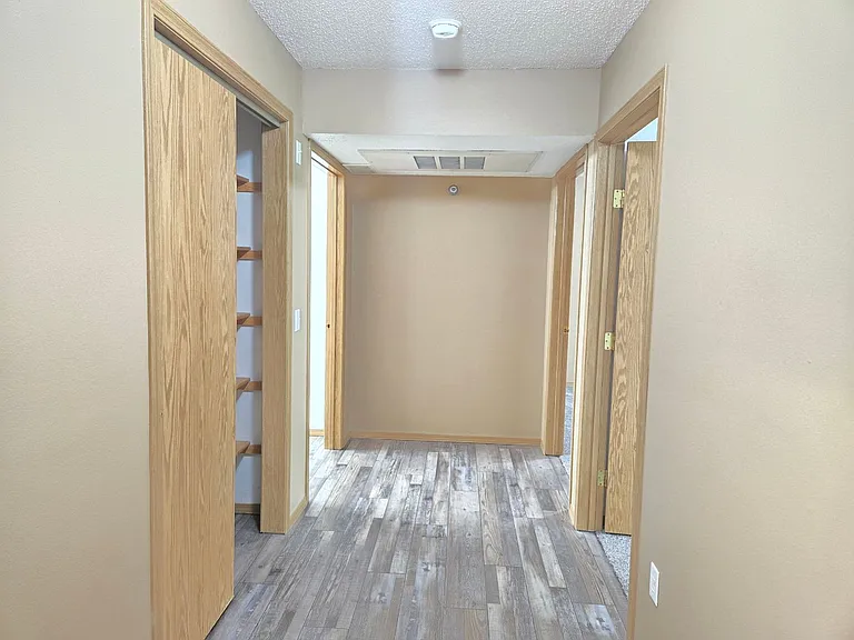 Prairie Gardens Apartments — Photo 47