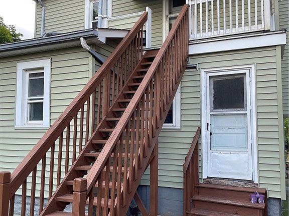 3rd image of 1459-1461 Olivewood Ave