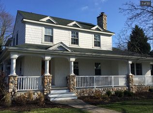3007 Woodcliff Cir SE, East Grand Rapids, MI 49506