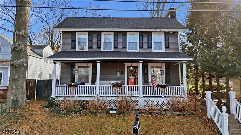 1st image of 53 Brunswick Ave