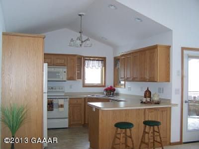 1st image of 1423 Melvina Ln SW