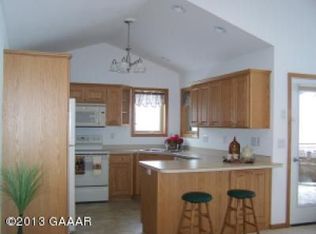 1423 Melvina Ln SW, Alexandria, MN 56308