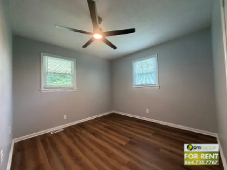 119 Welborn Cir — Photo 11