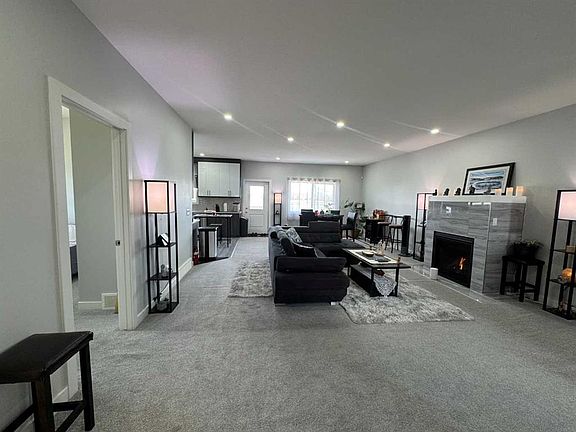 5th image of 6812 SW 50th Ave