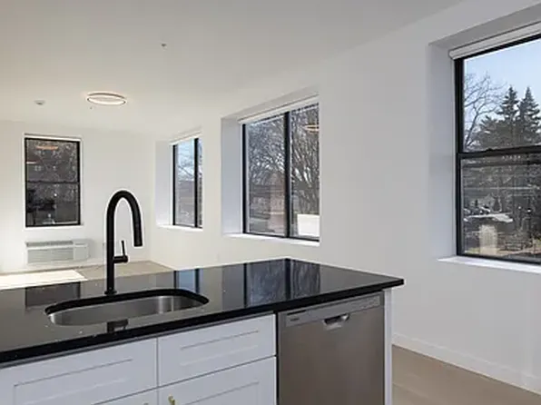 Oasis Apartments