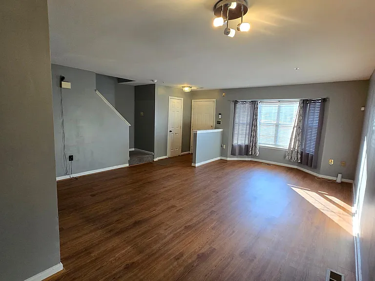 6565 Ronald Rd — Photo 4