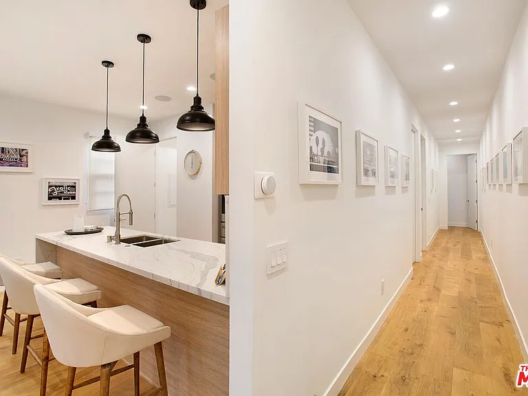 418 N Stanley Ave #420 — Photo 9