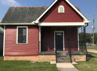 3430 Clermont Dr, New Orleans, LA 70122