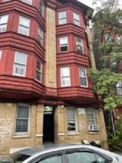 1st image of 125 Yonkers Ave APT 1E