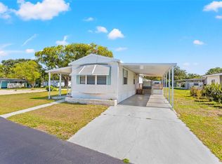 37406 Tropical Dr, Zephyrhills, FL 33541